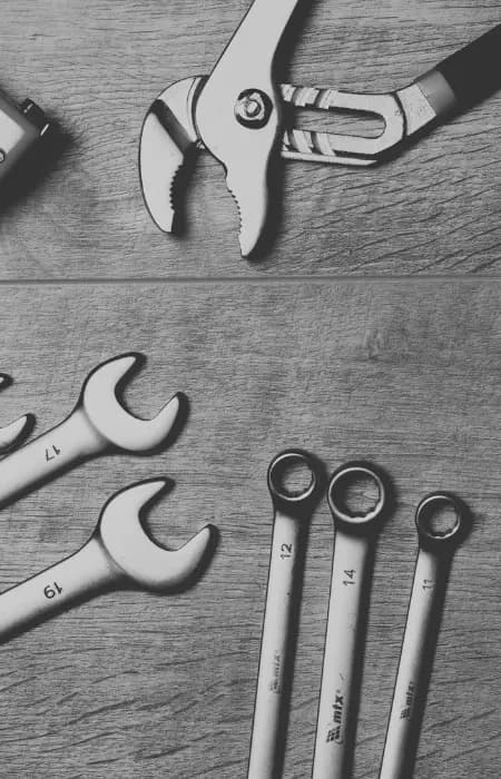 A variety of spanners & tools